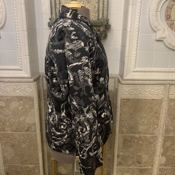 CHICO'S. Size 3X. Silk Cotton Blend. Lined. Pockets. Long Sleeve. B79 - Picture 3 of 6